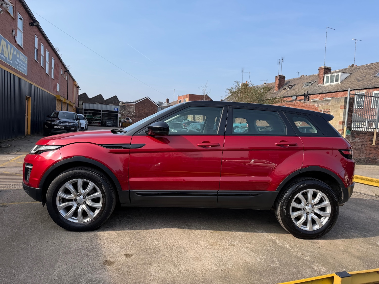 Used Land Rover Range Rover Evoque 2015 for sale - 77974760: Photo 4