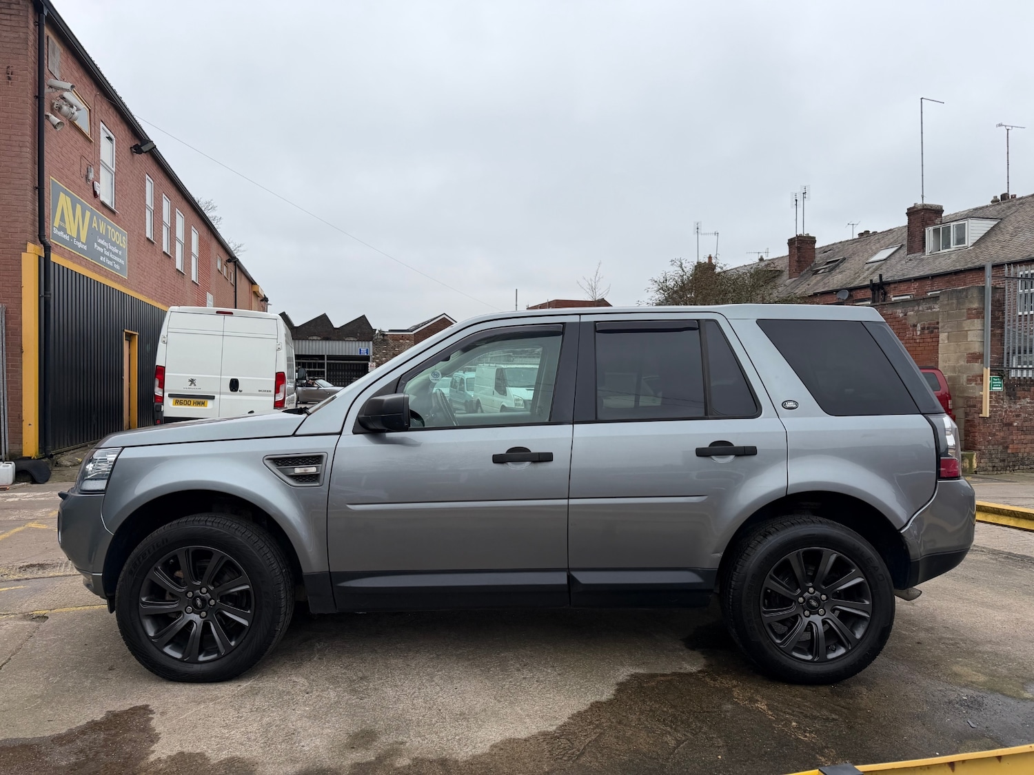 Used Land Rover Freelander 2013 for sale - 77830226: Photo 4