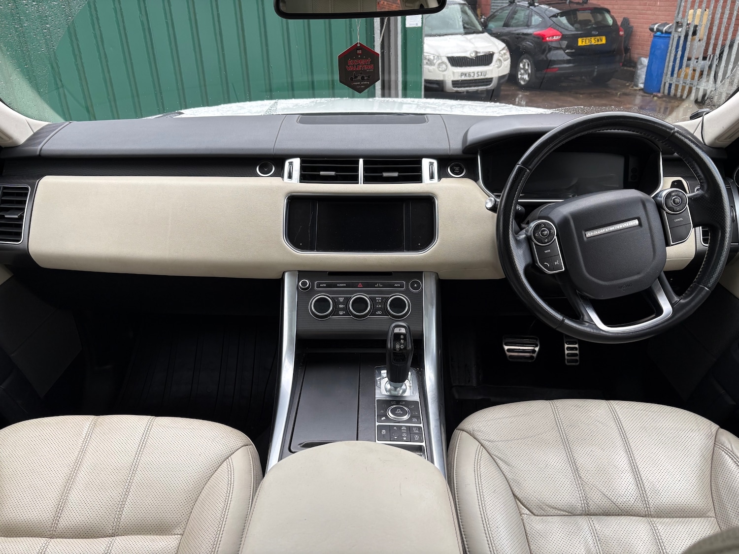Used Land Rover Range Rover Sport 2014 for sale - 76853896: Photo 13
