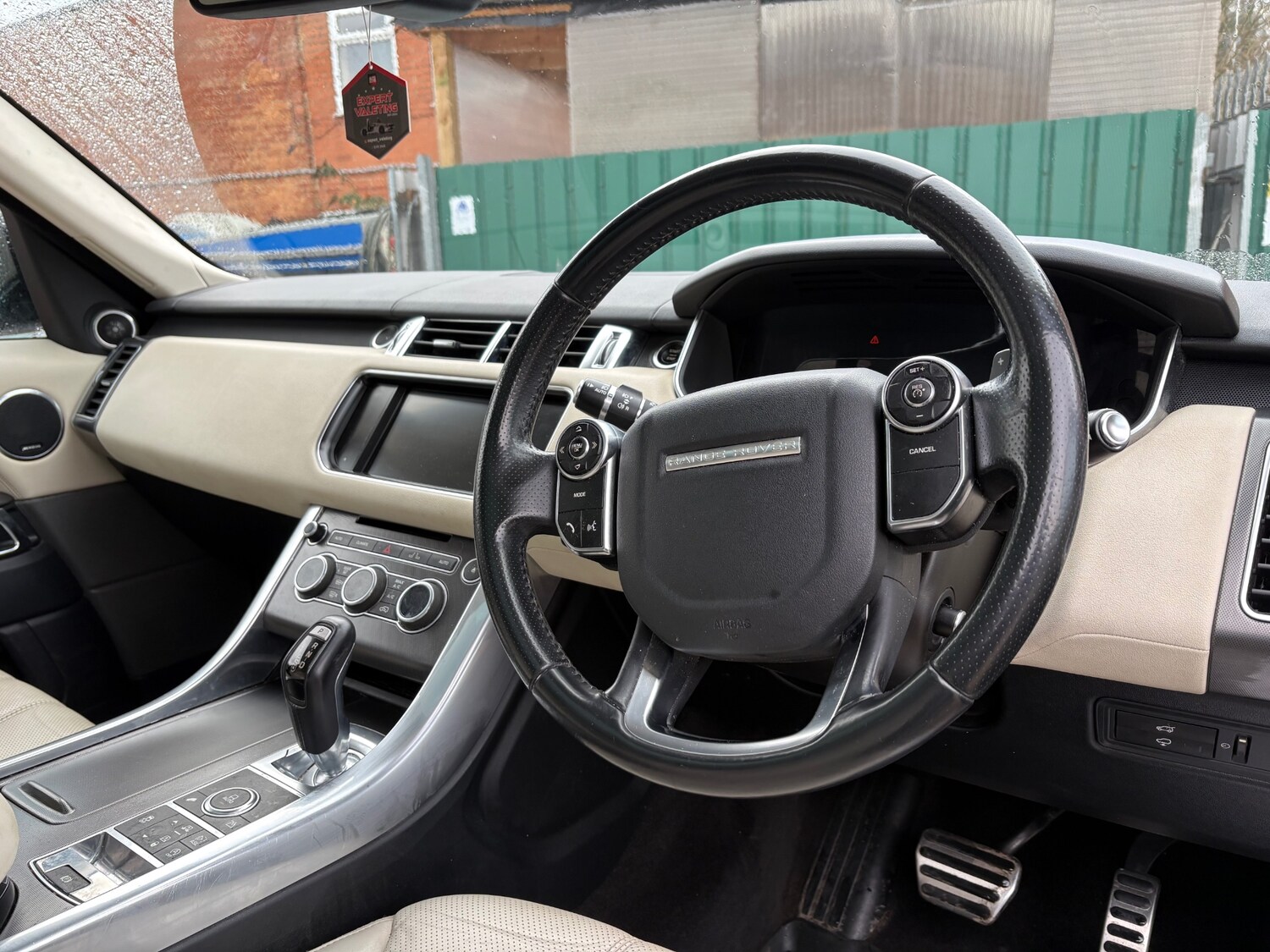 Used Land Rover Range Rover Sport 2014 for sale - 76853896: Photo 14