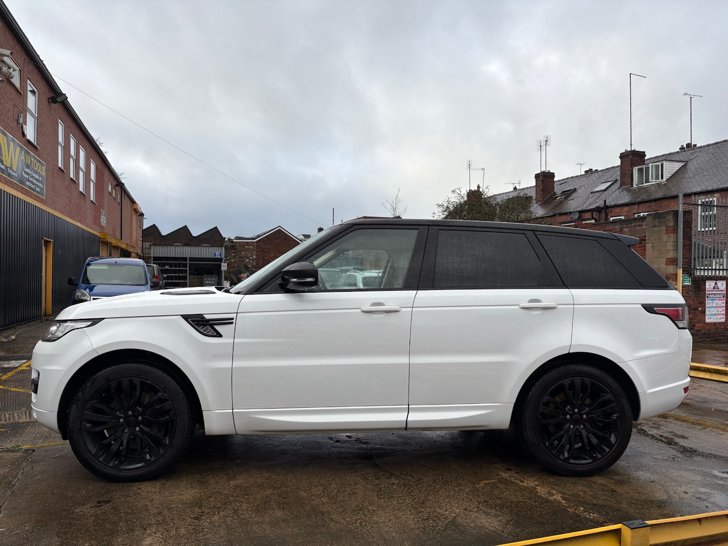 Used Land Rover Range Rover Sport 2014 for sale - 76853896: Photo 4