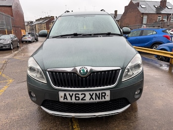 Used Skoda Roomster 2012 for sale - 77517175: Photo
