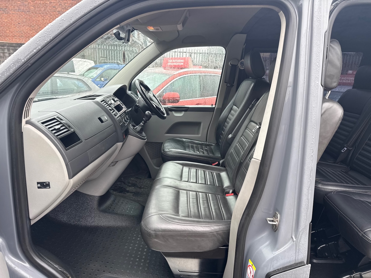 Used Volkswagen Transporter Shuttle 2007 for sale - 77282787: Photo 8