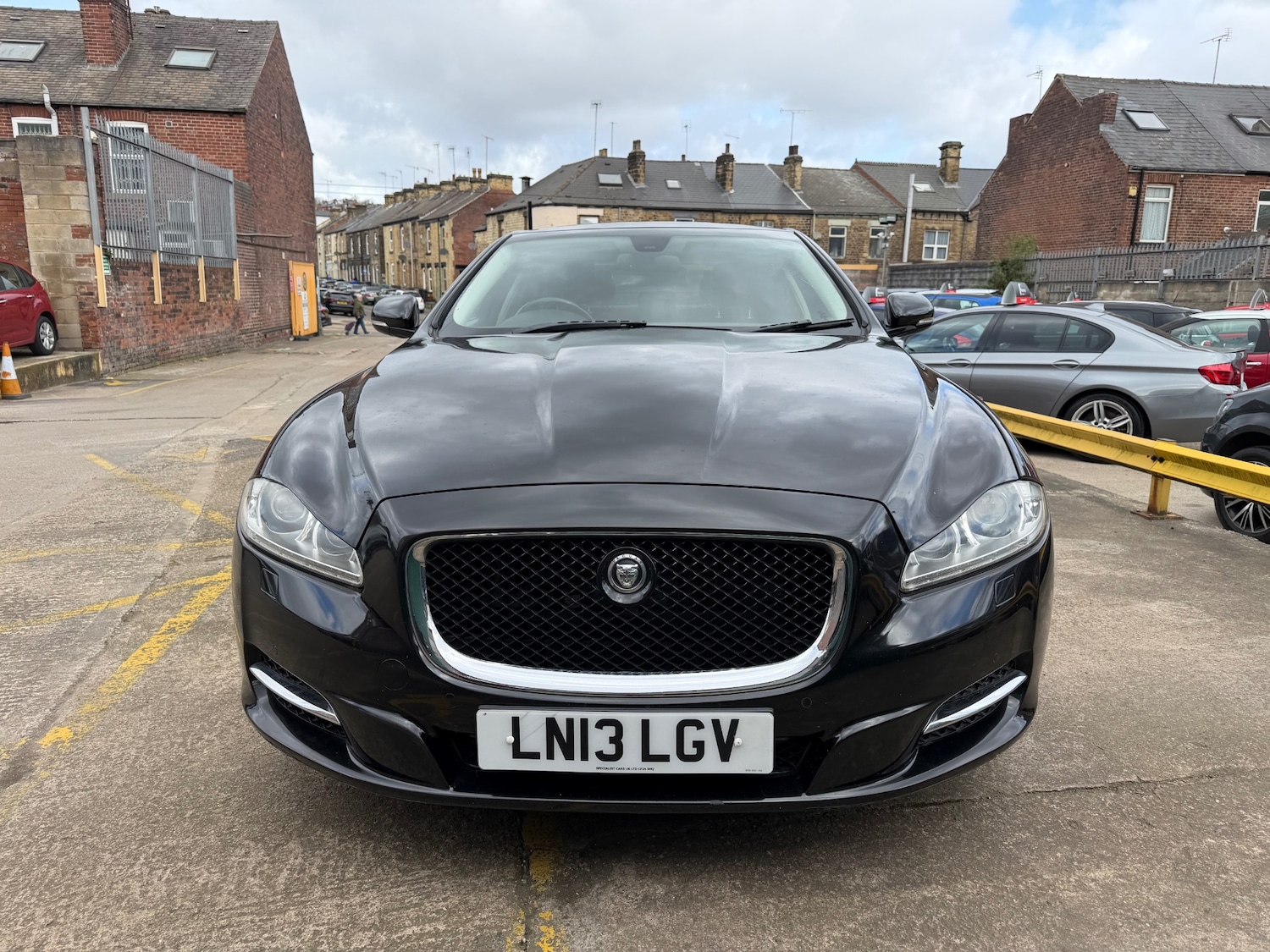 Used Jaguar XJ 2013 for sale - 78053790: Photo 2