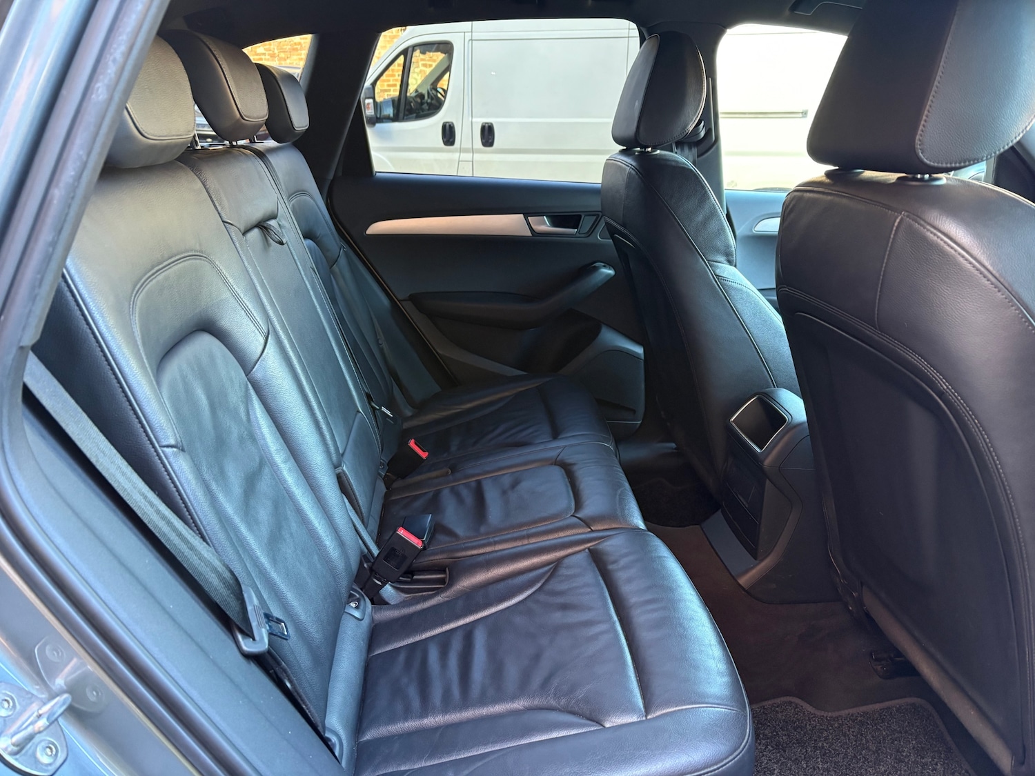 Used Audi Q5 2012 for sale - 76444485: Photo 16