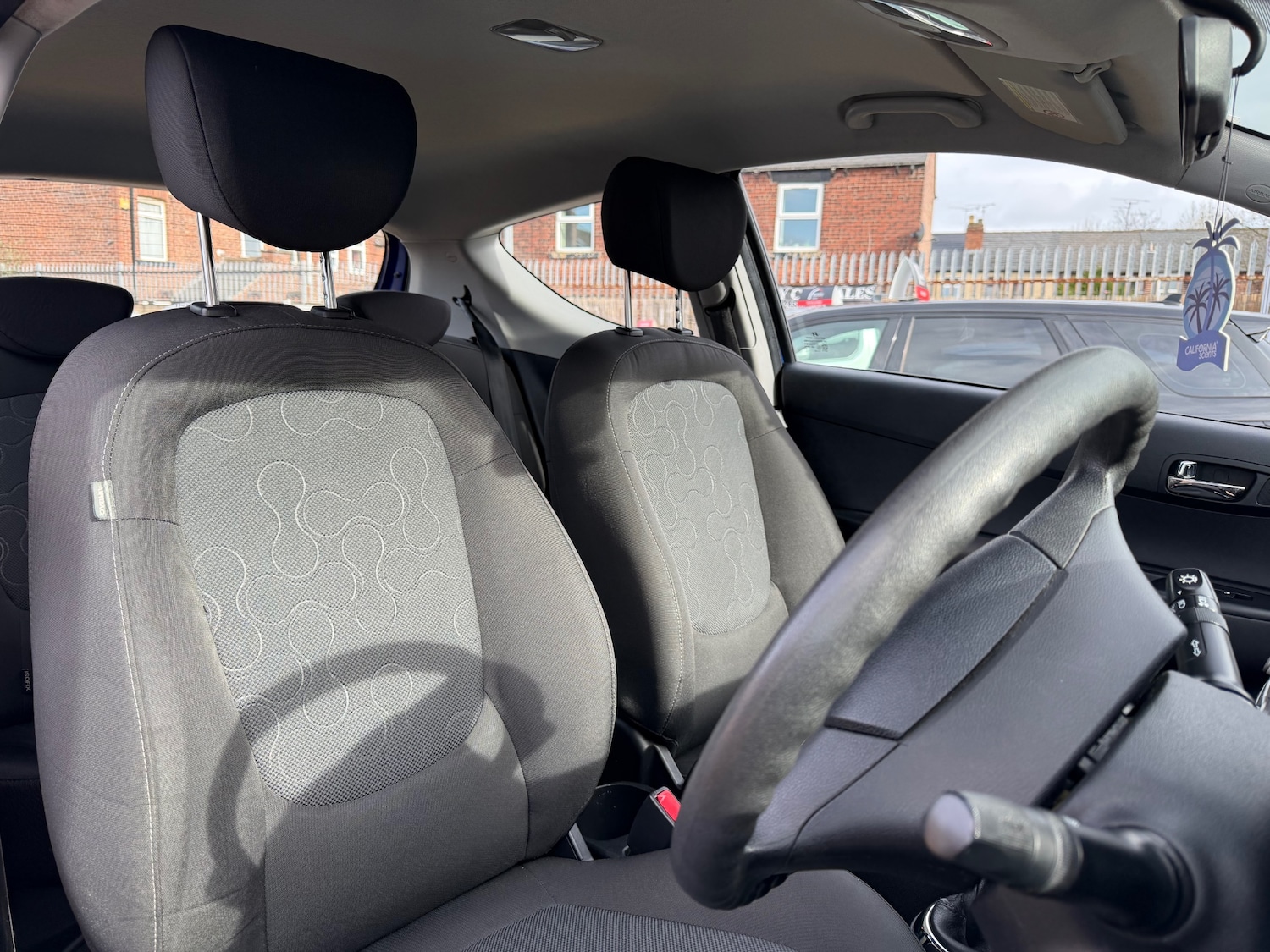 Used Hyundai i20 2011 for sale - 77640620: Photo 10