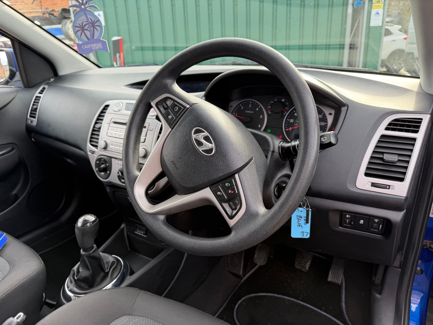 Used Hyundai i20 2011 for sale - 77640620: Photo 13