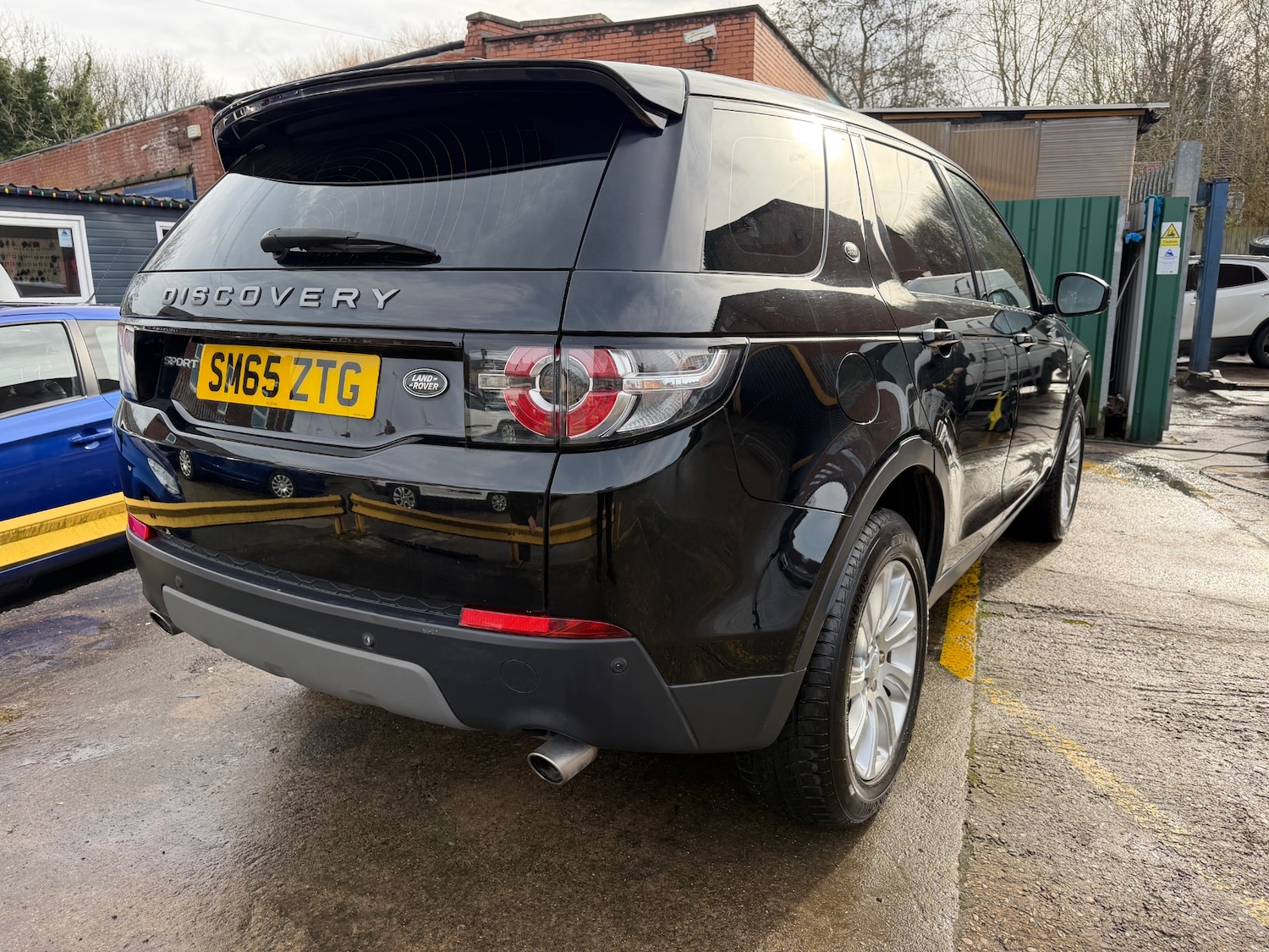 Used Land Rover Discovery Sport 2015 for sale - 77629905: Photo 7