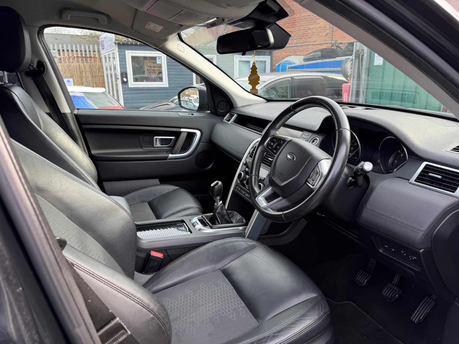 Used Land Rover Discovery Sport 2015 for sale - 77629905: Photo 9