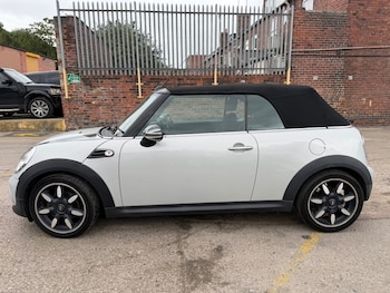 Used MINI Convertible 2013 for sale - 79112535: Photo