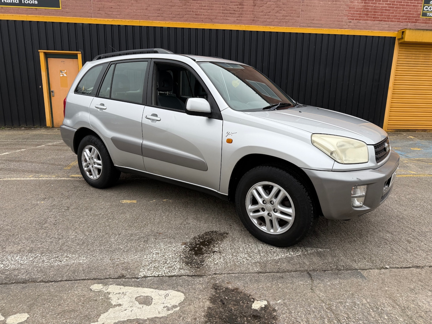 Used Toyota RAV4 2003 for sale - 77068877: Photo 1