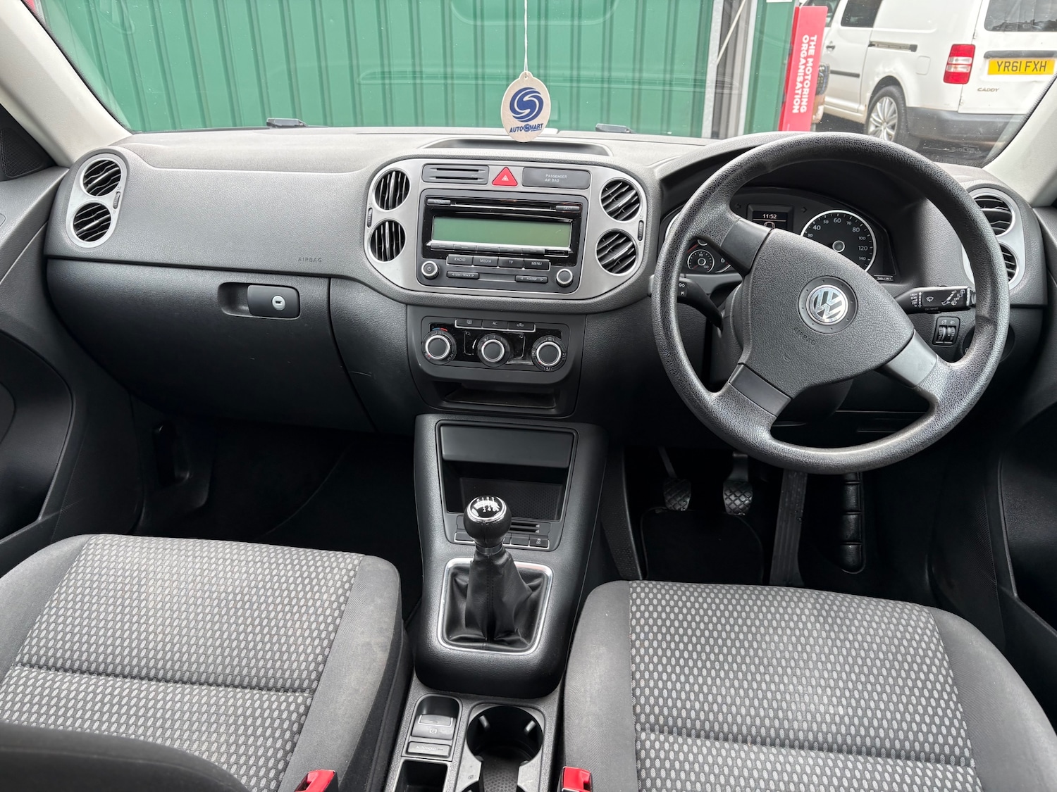 Used Volkswagen Tiguan 2010 for sale - 76170625: Photo 13