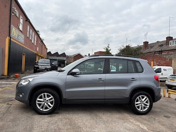 Used Volkswagen Tiguan 2010 for sale - 76170625: Photo 4