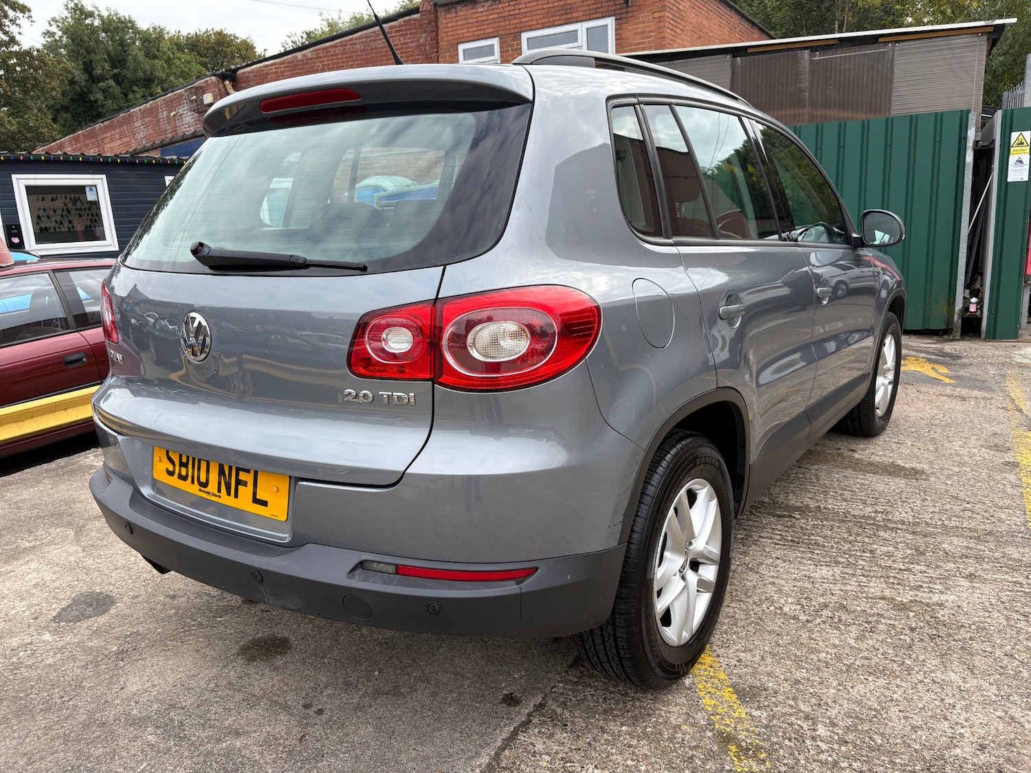 Used Volkswagen Tiguan 2010 for sale - 76170625: Photo 7