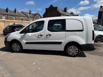 Used Peugeot Partner 2016 for sale - 78680961: Photo