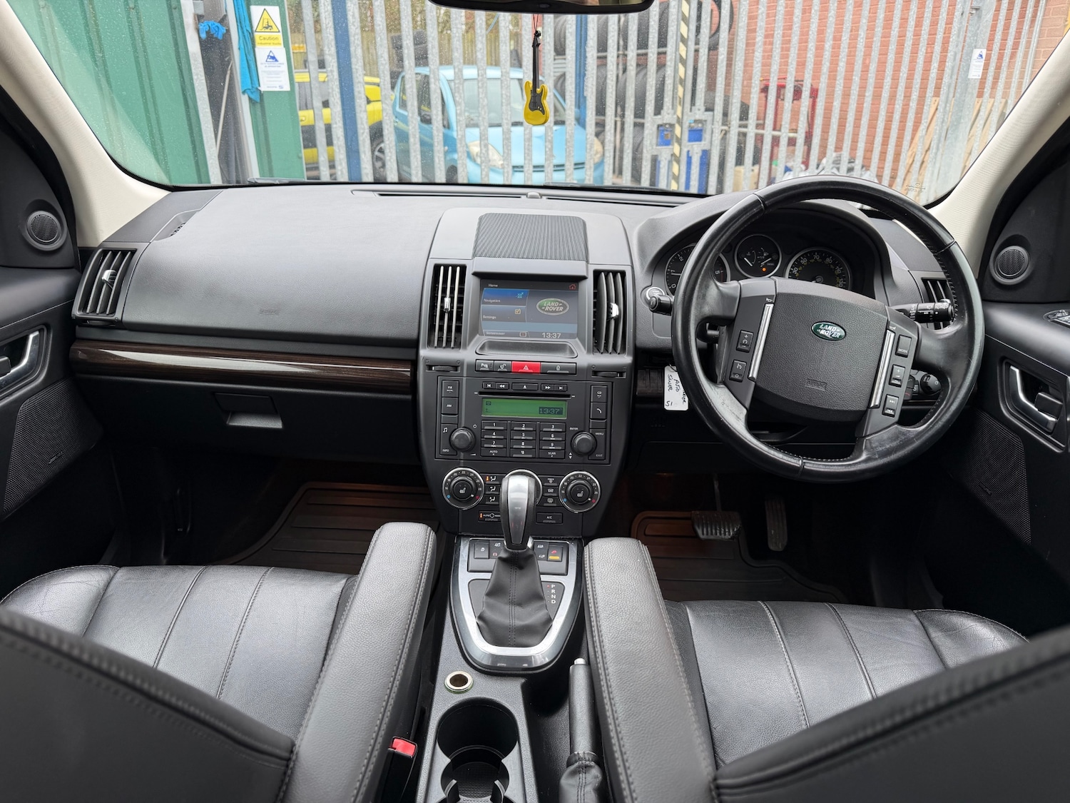 Used Land Rover Freelander 2011 for sale - 77804244: Photo 13