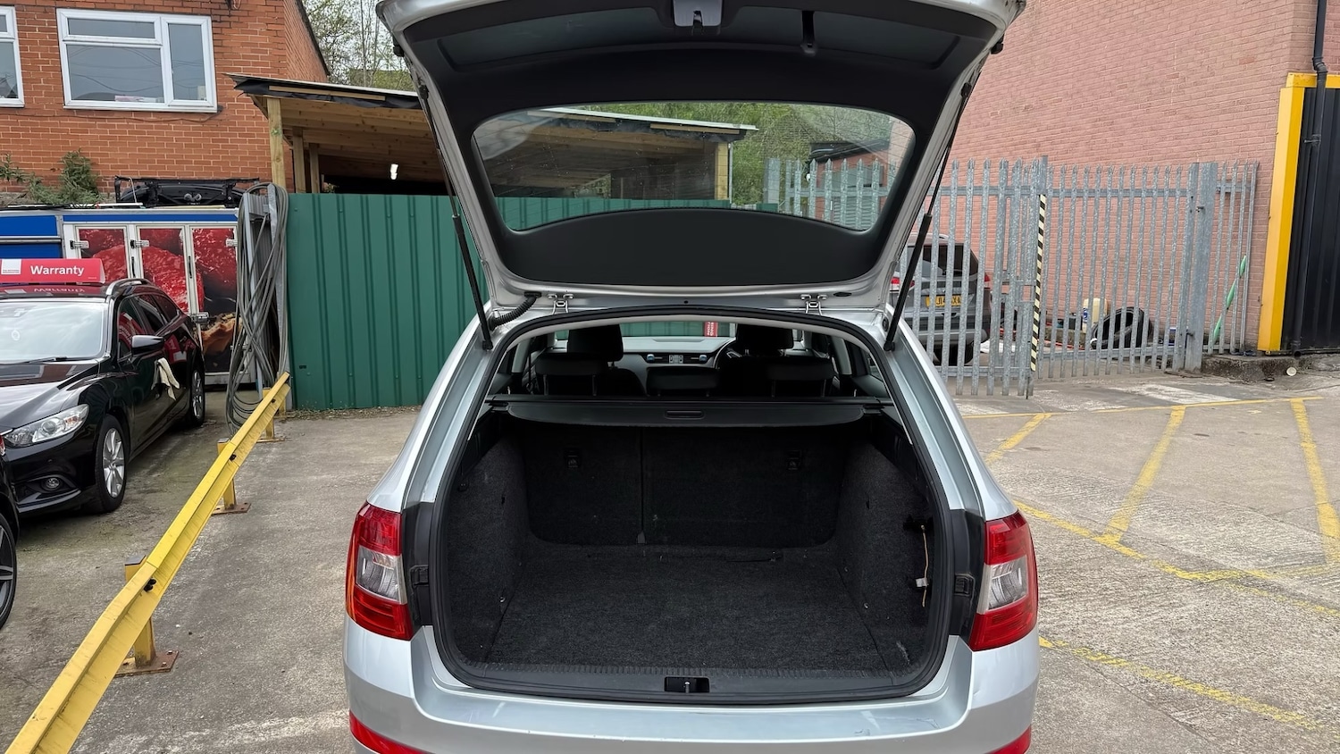 Used Skoda Octavia 2015 for sale - 77023188: Photo 13