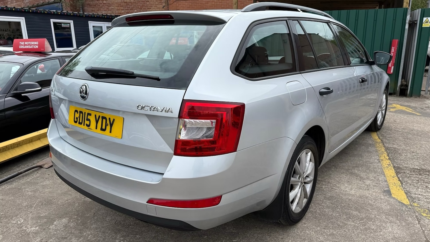 Used Skoda Octavia 2015 for sale - 77023188: Photo 7