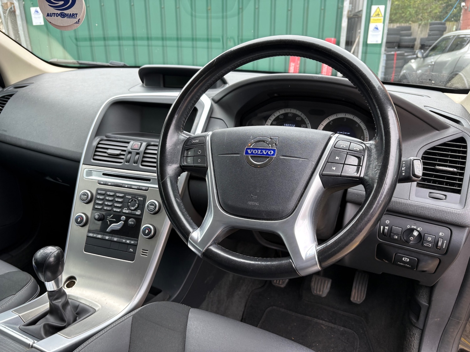 Used Volvo XC60 2010 for sale - 76025887: Photo 14