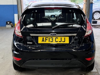 Used Ford Fiesta 2013 for sale - 79452726: Photo