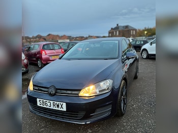 Used Volkswagen Golf 2014 for sale - 76440021: Photo