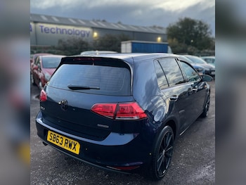 Used Volkswagen Golf 2014 for sale - 76440021: Photo