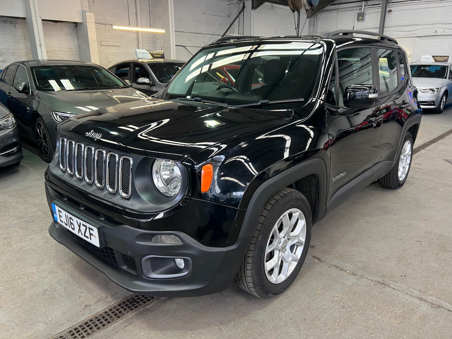 Used Jeep Renegade 2016 for sale - 78101442: Photo 3