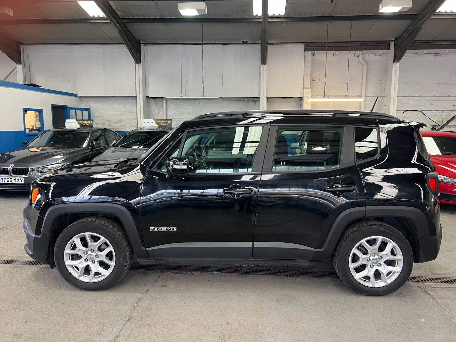 Used Jeep Renegade 2016 for sale - 78101442: Photo 8
