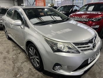 Used Toyota Avensis 2015 for sale - 79847958: Photo