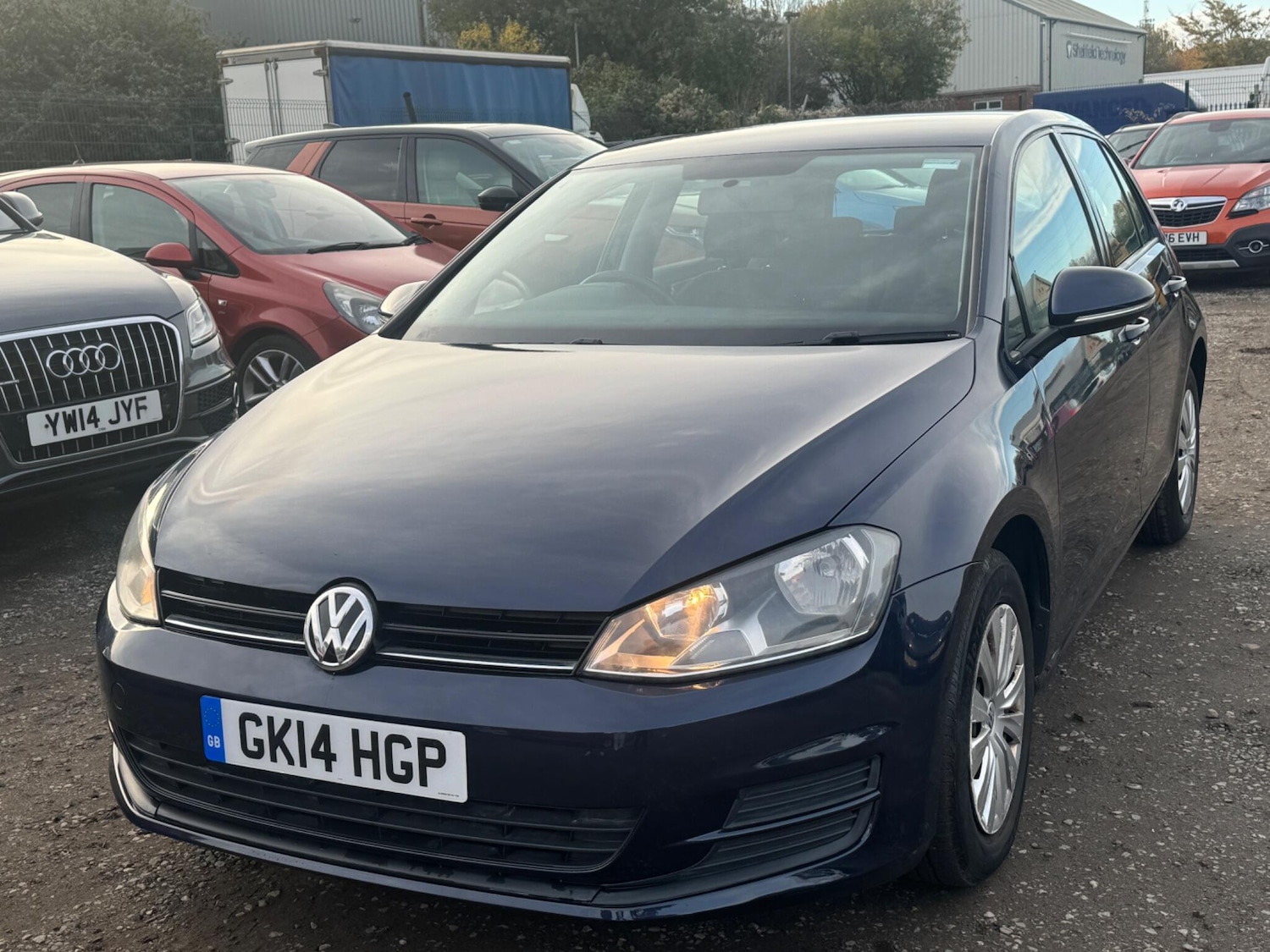 Used Volkswagen Golf 2014 for sale - 76409150: Photo 5