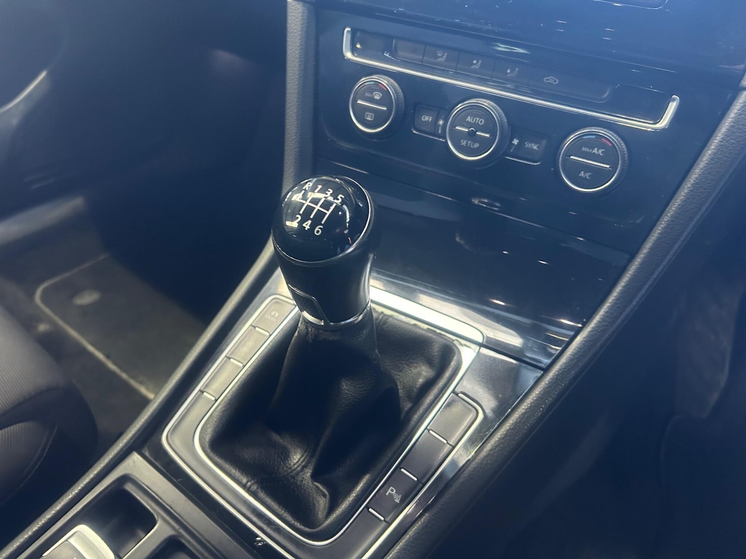 Used Volkswagen Golf 2014 for sale - 77574739: Photo 21