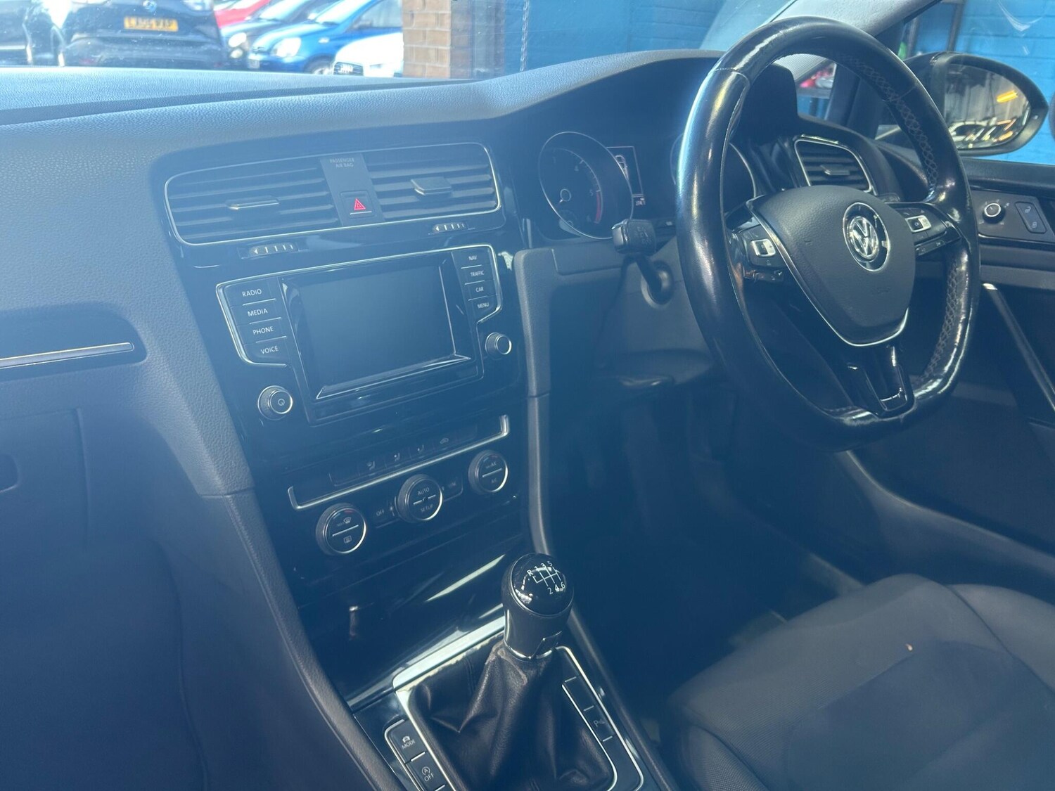 Used Volkswagen Golf 2014 for sale - 77574739: Photo 24