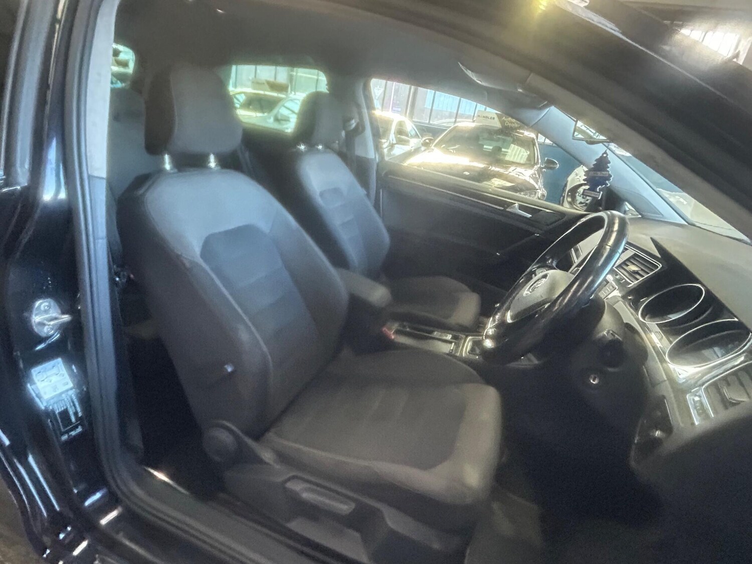 Used Volkswagen Golf 2014 for sale - 77574739: Photo 28