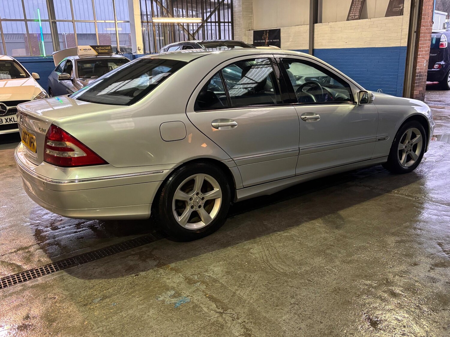 Used Mercedes-Benz C Class 2007 for sale - 77478979: Photo 8