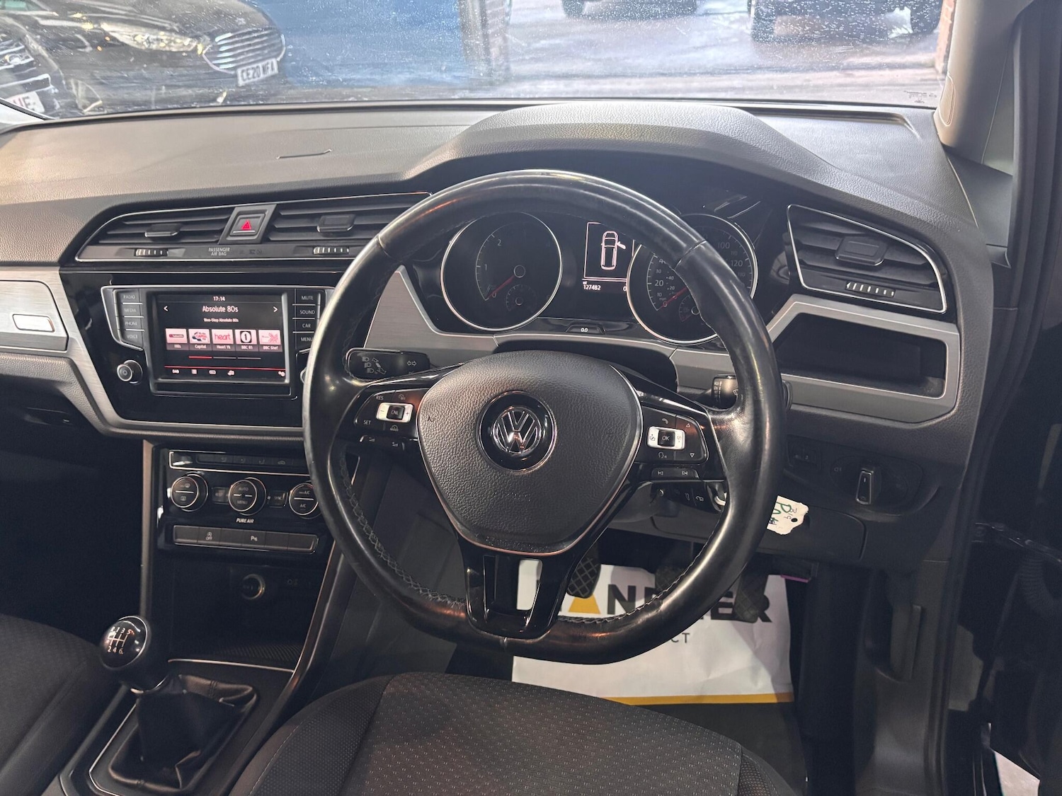 Used Volkswagen Touran 2016 for sale - 77892349: Photo 28