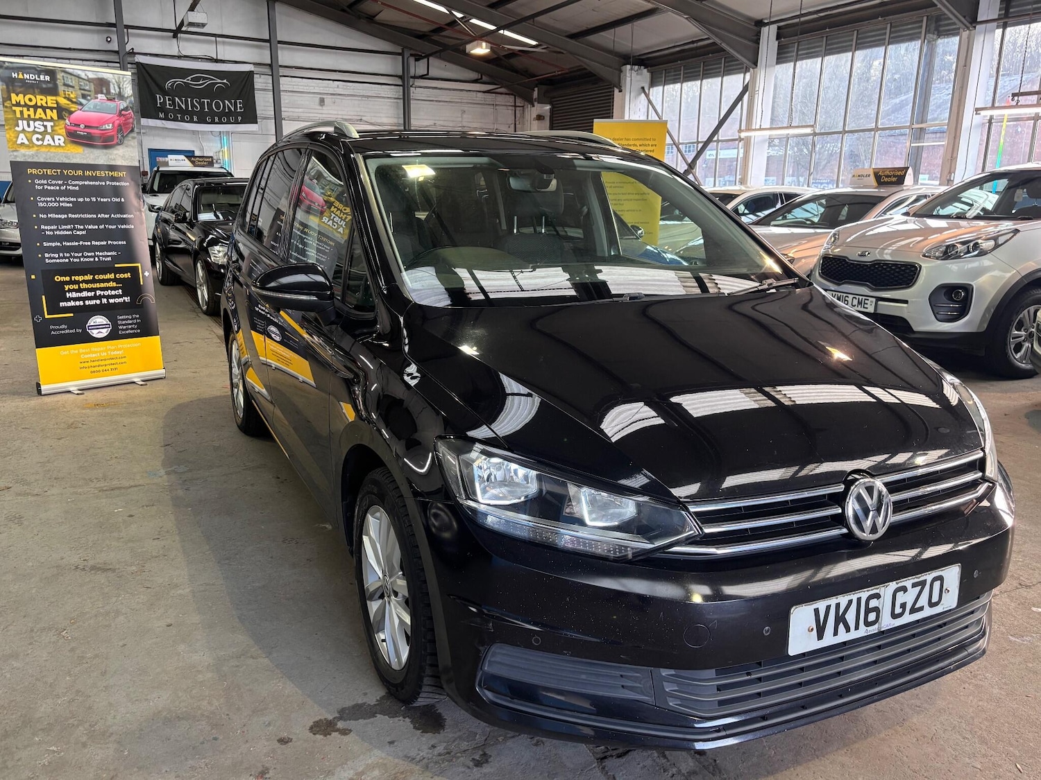 Used Volkswagen Touran 2016 for sale - 77892349: Photo 6