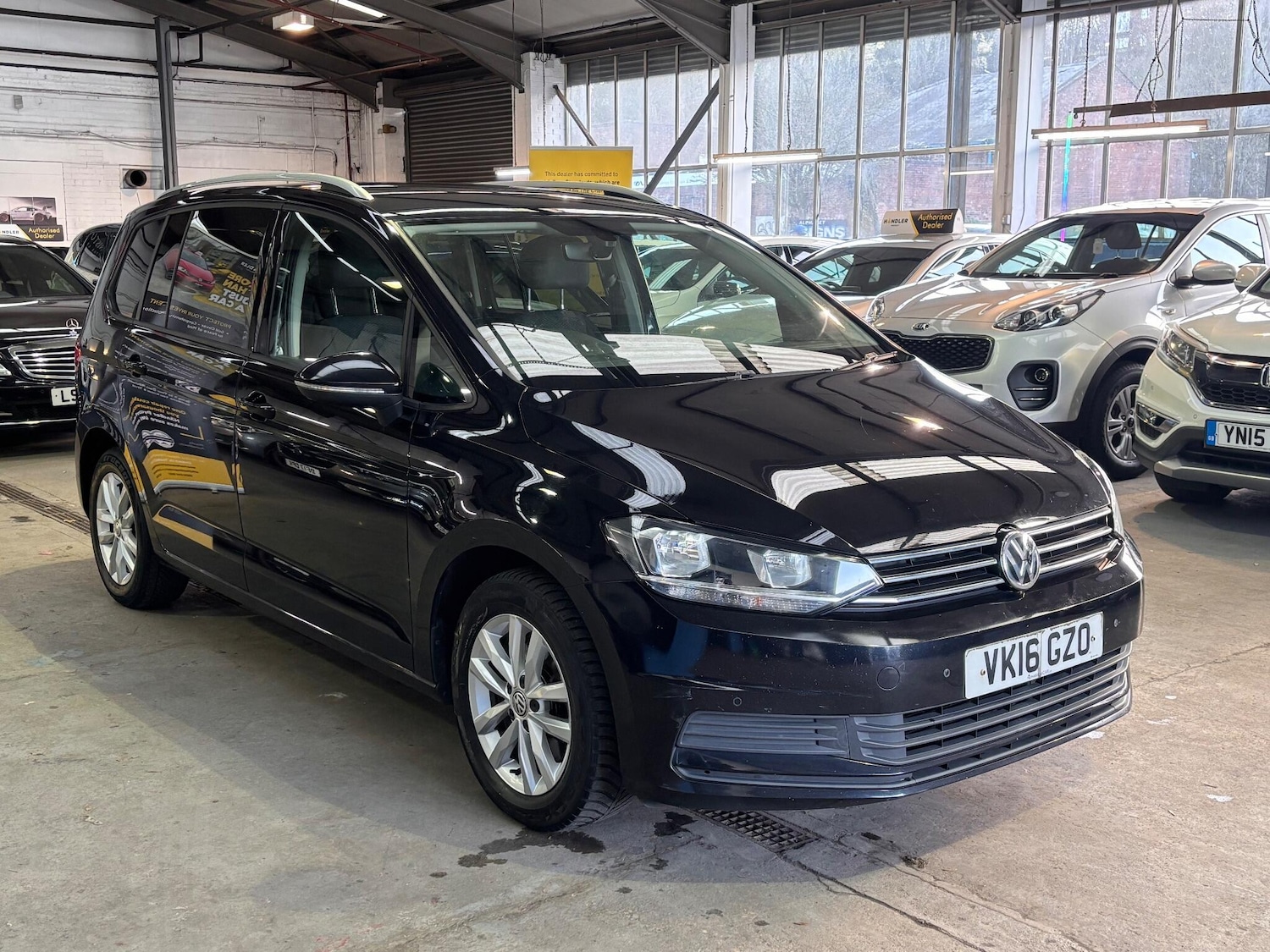 Used Volkswagen Touran 2016 for sale - 77892349: Photo 7