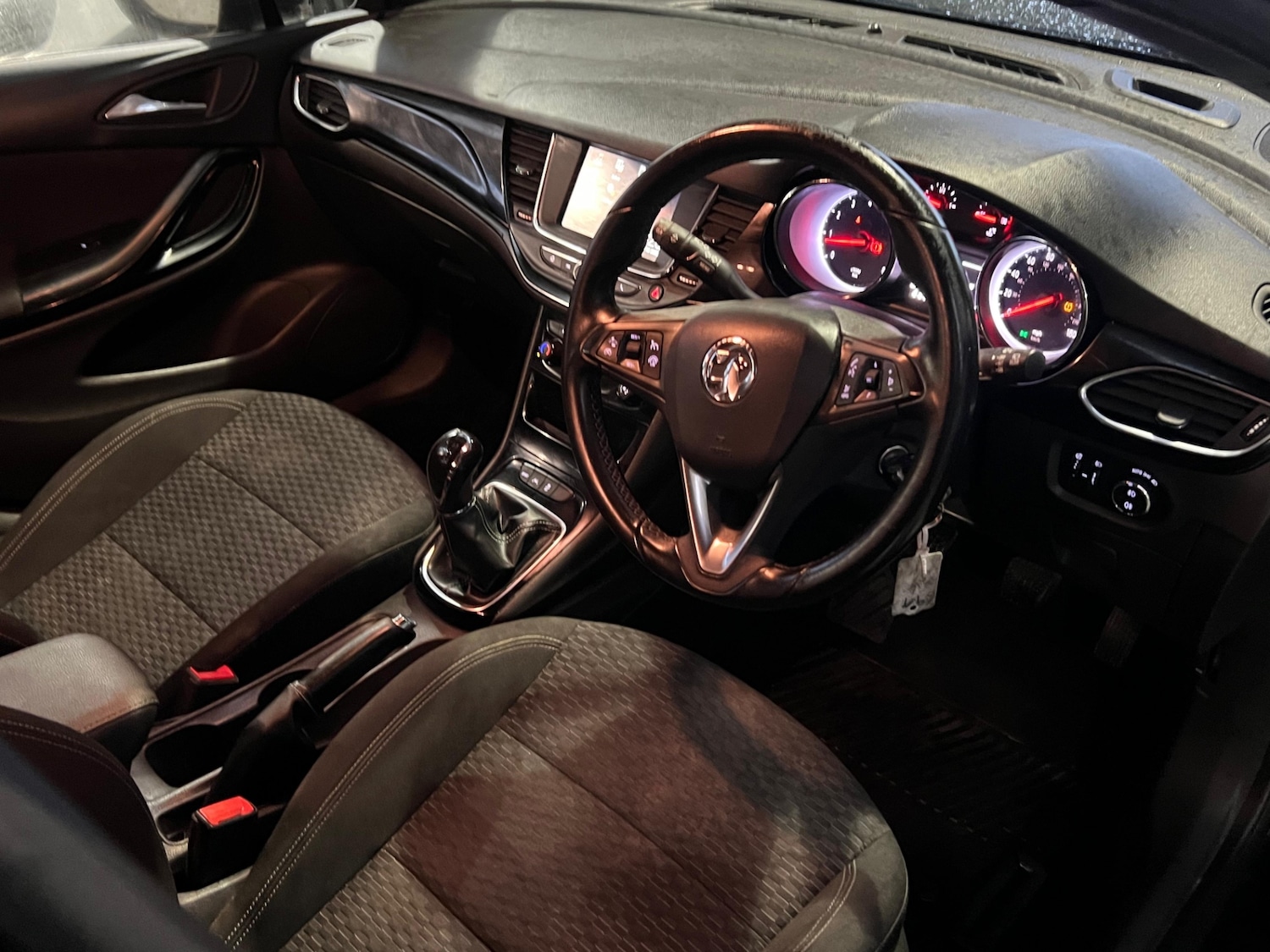 Used Vauxhall Astra 2017 for sale - 76799436: Photo 17