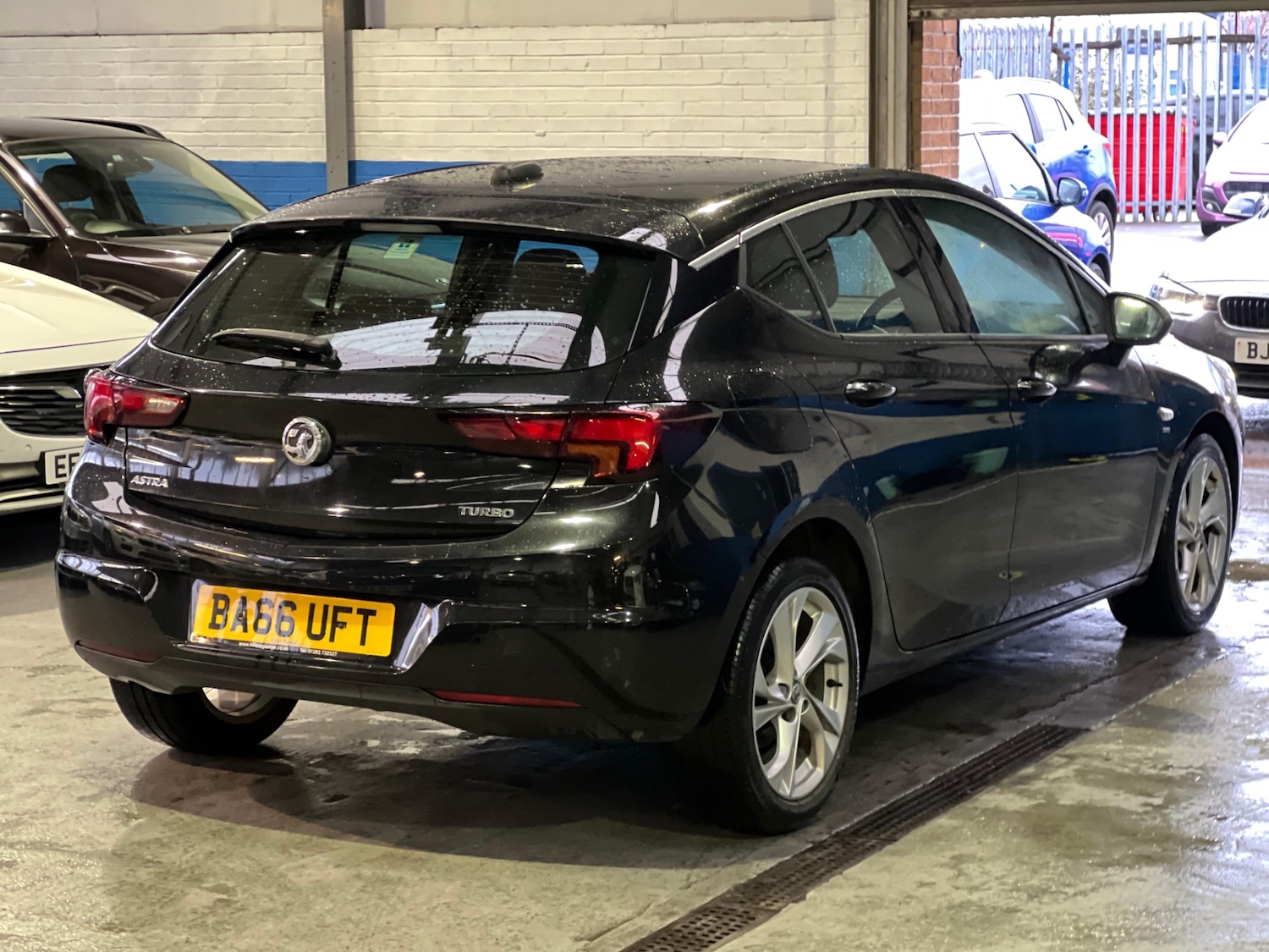 Used Vauxhall Astra 2017 for sale - 76799436: Photo 4