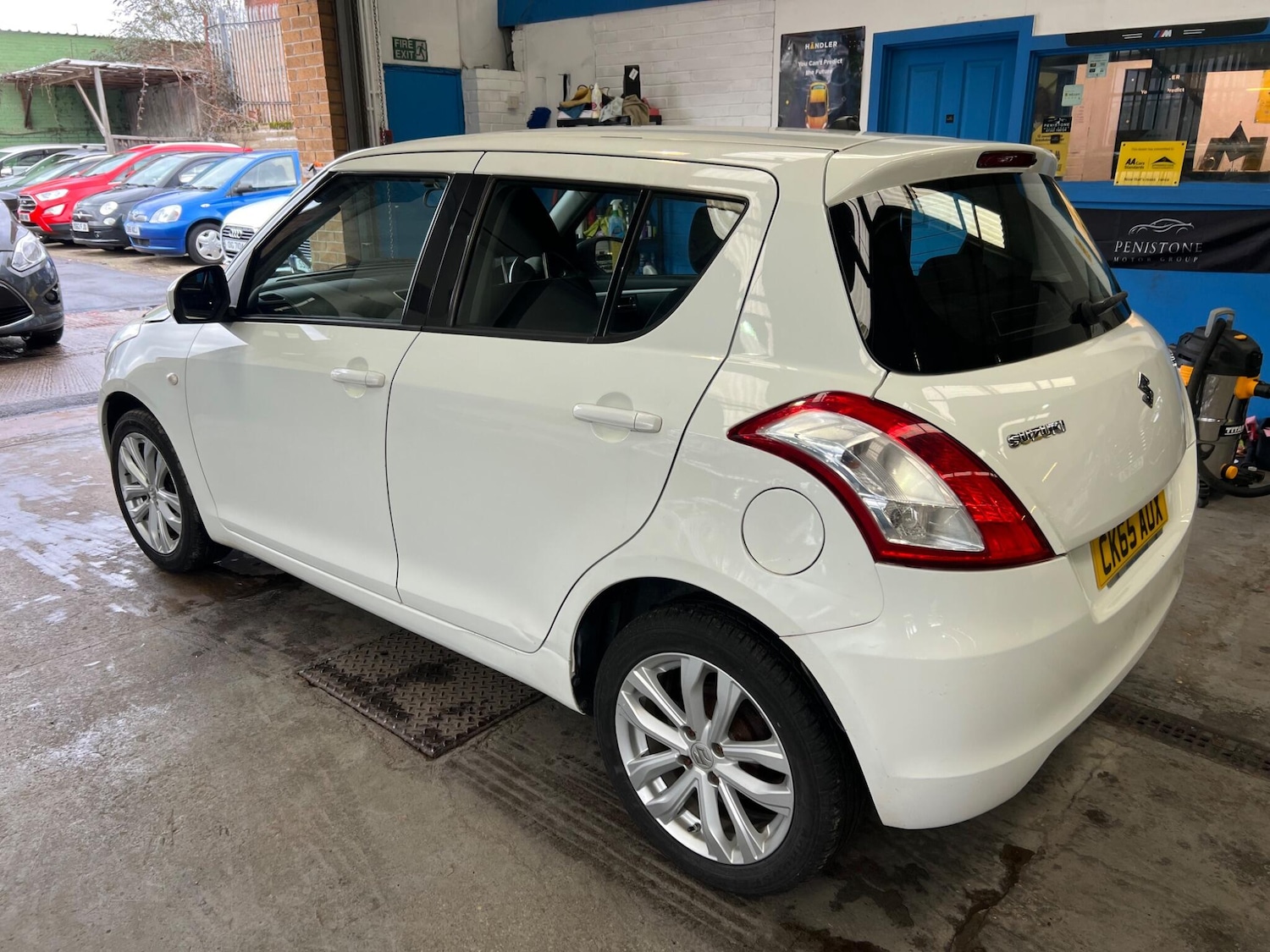 Used Suzuki Swift 2015 for sale - 77597762: Photo 7