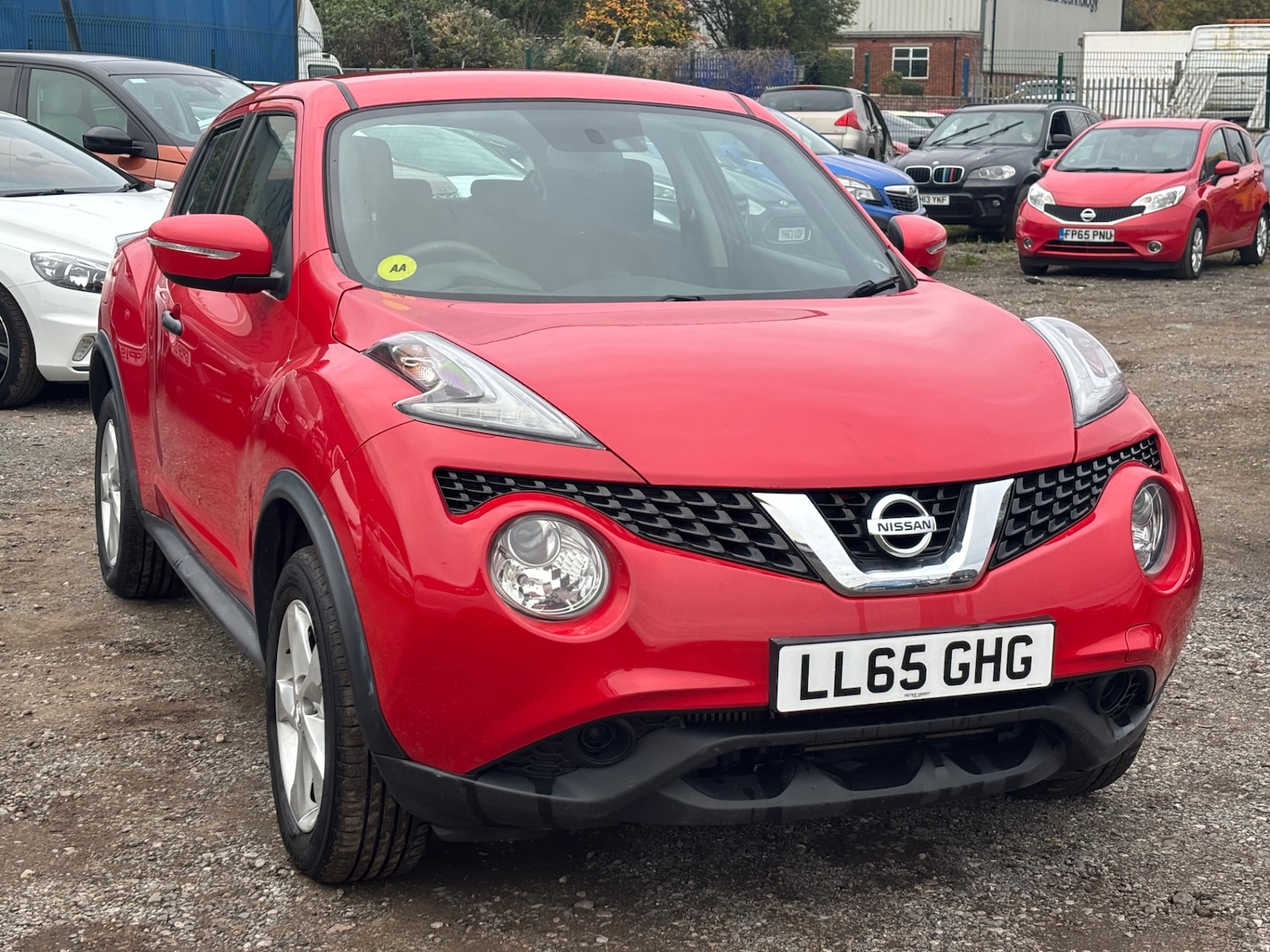 Used Nissan Juke 2015 for sale - 76236502: Photo 2