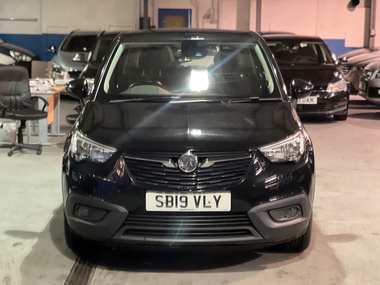 Used Vauxhall Crossland X 2019 for sale - 76899470: Photo 2