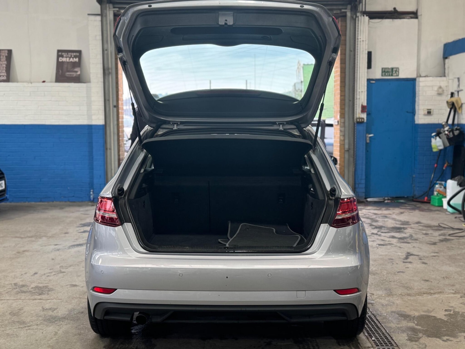 Used Audi A3 2016 for sale - 78100019: Photo 42