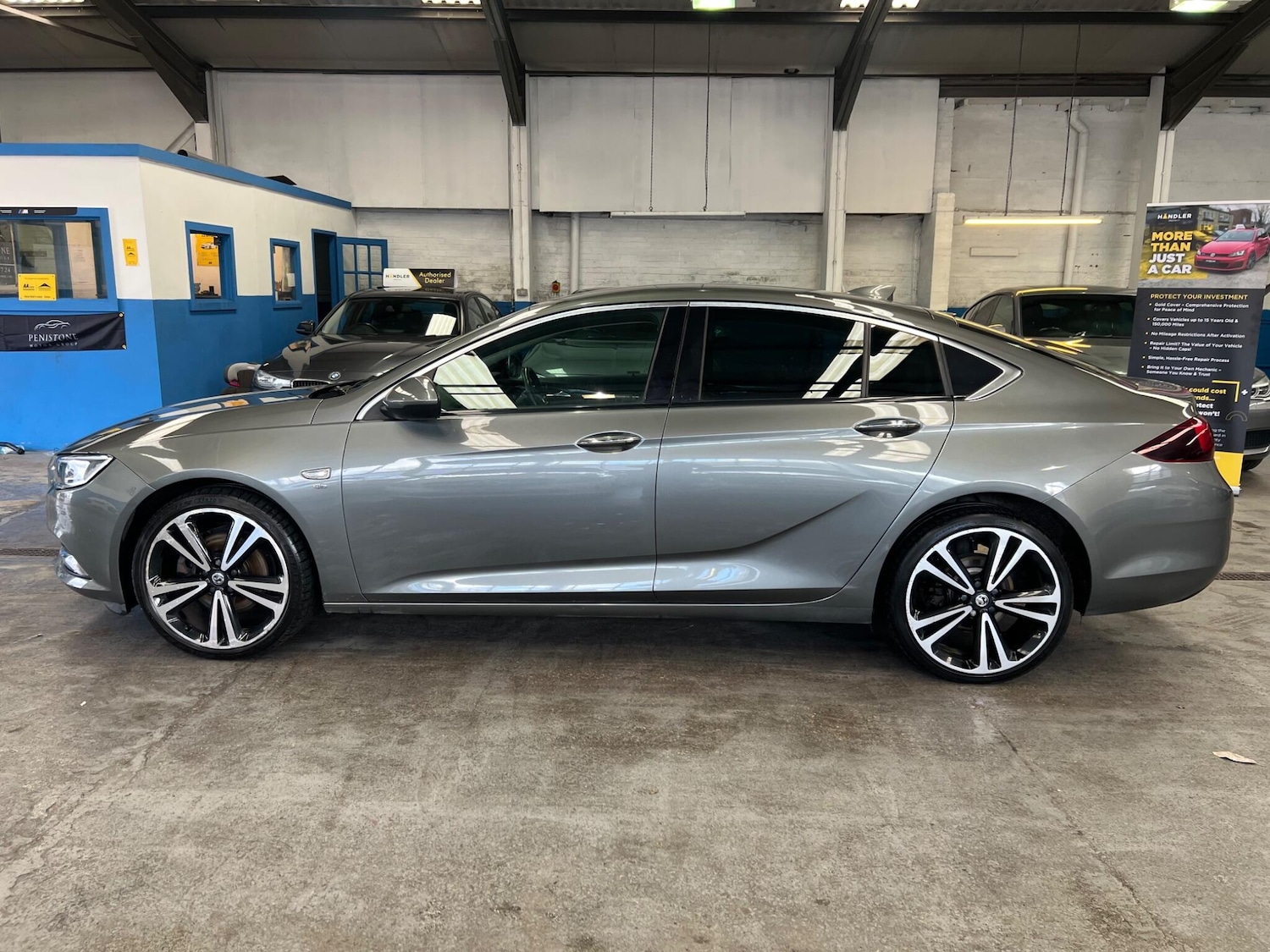 Used Vauxhall Insignia 2017 for sale - 77637626: Photo 11