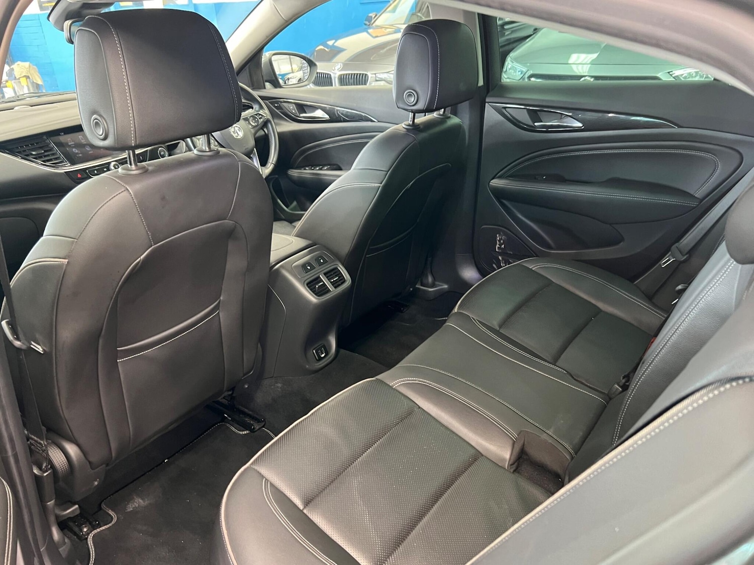 Used Vauxhall Insignia 2017 for sale - 77637626: Photo 20