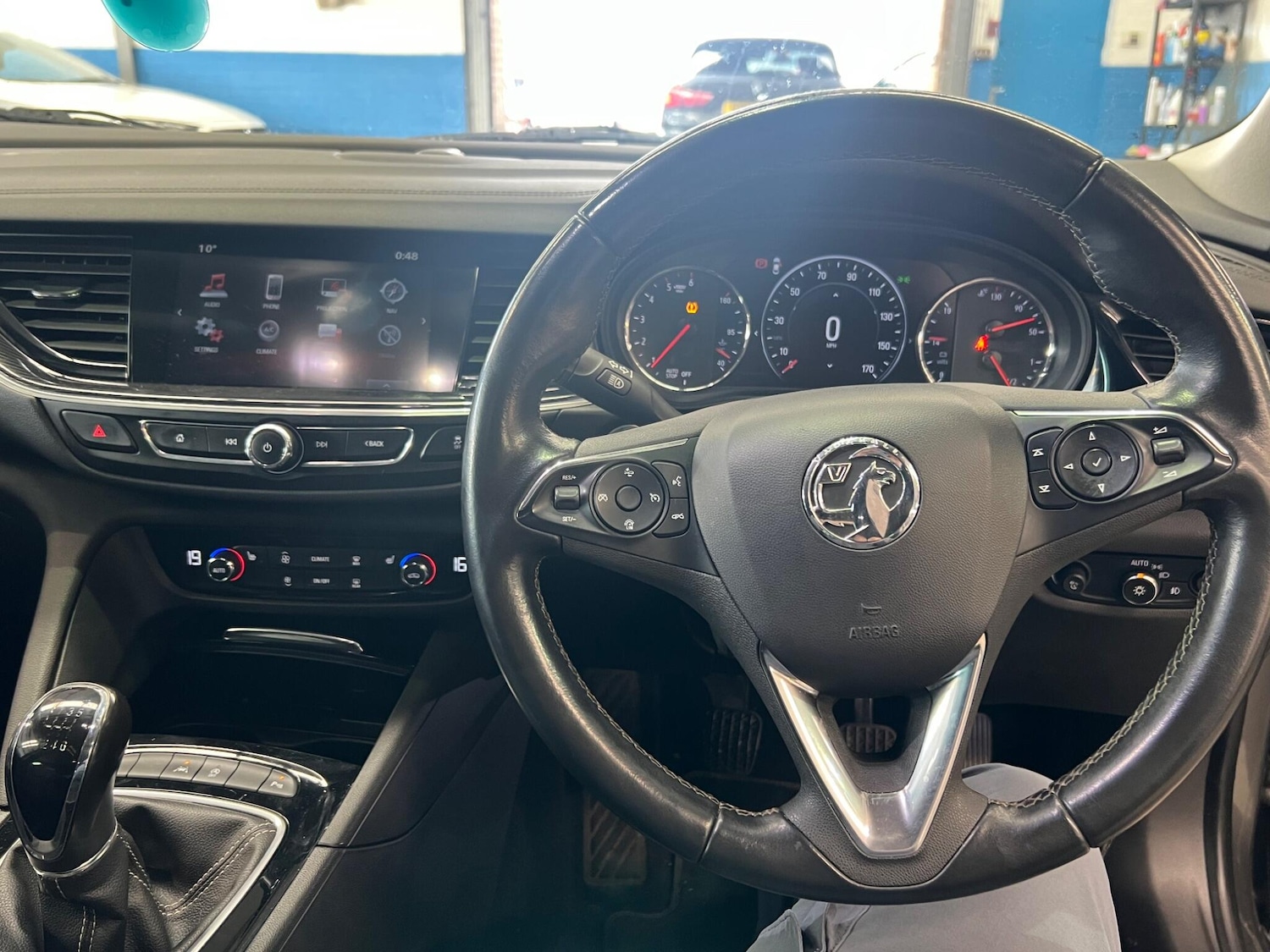 Used Vauxhall Insignia 2017 for sale - 77637626: Photo 28