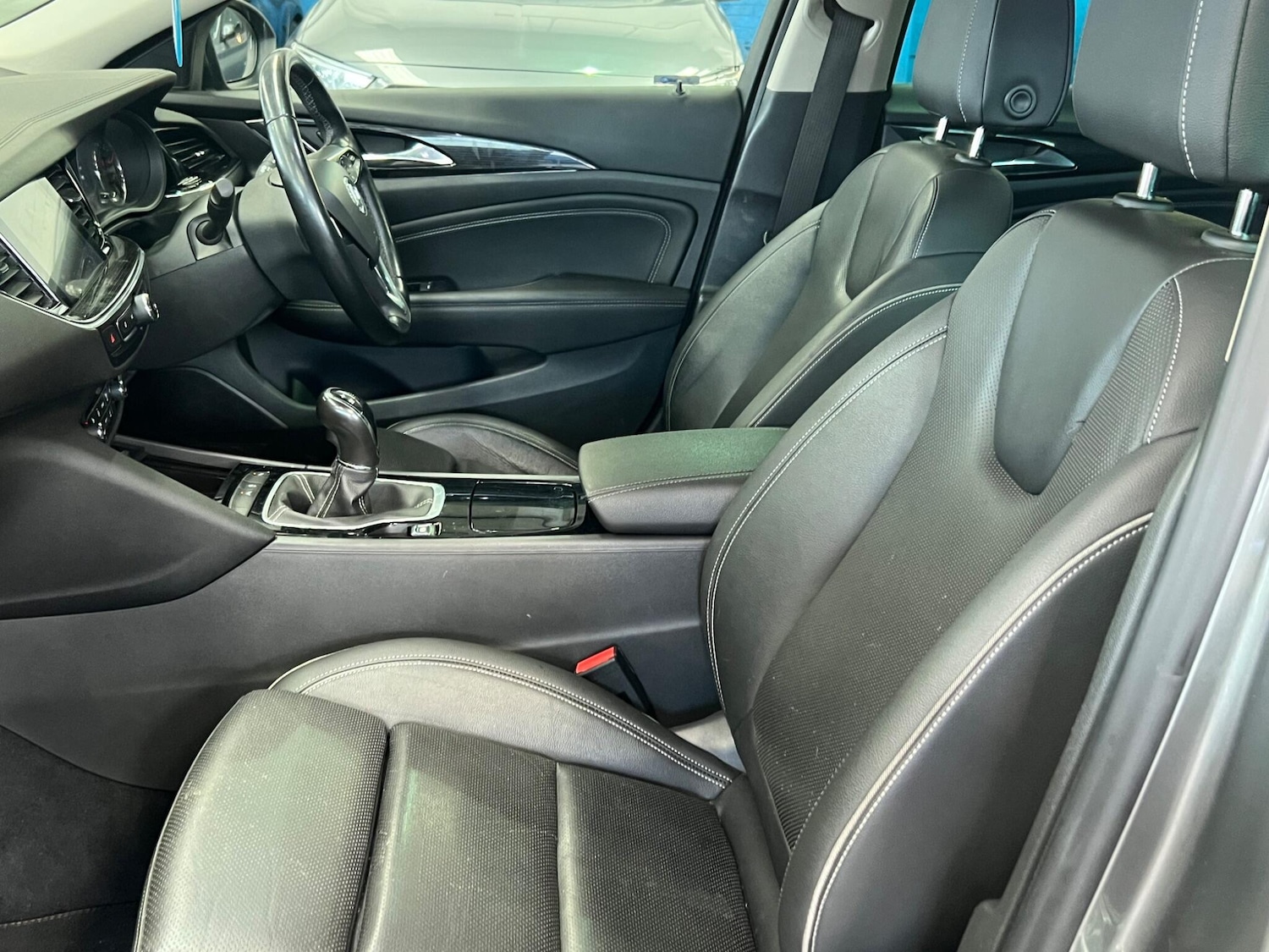 Used Vauxhall Insignia 2017 for sale - 77637626: Photo 29