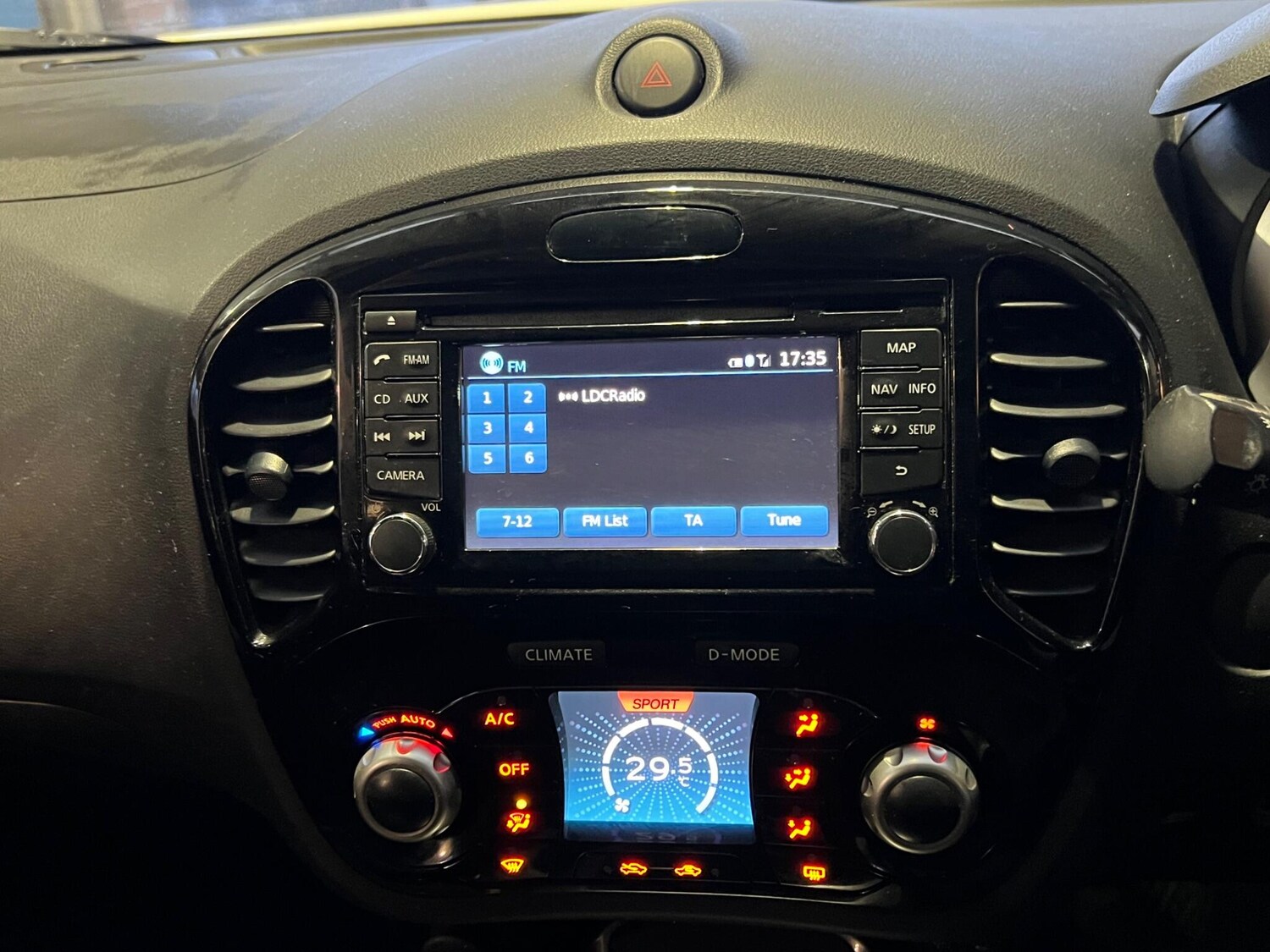 Used Nissan Juke 2013 for sale - 77478769: Photo 15