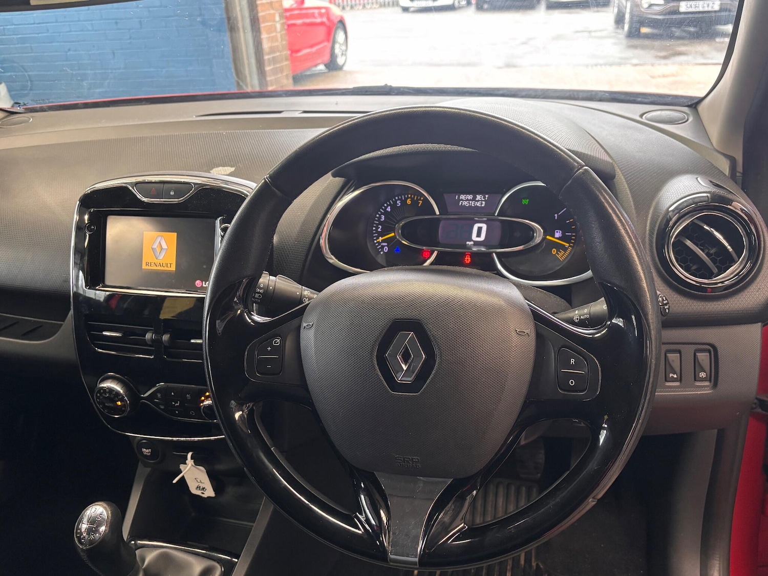 Used Renault Clio 2014 for sale - 77624890: Photo 17