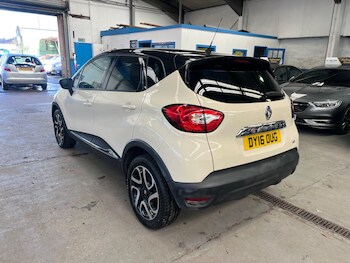 Used Renault Captur 2016 for sale - 77892074: Photo